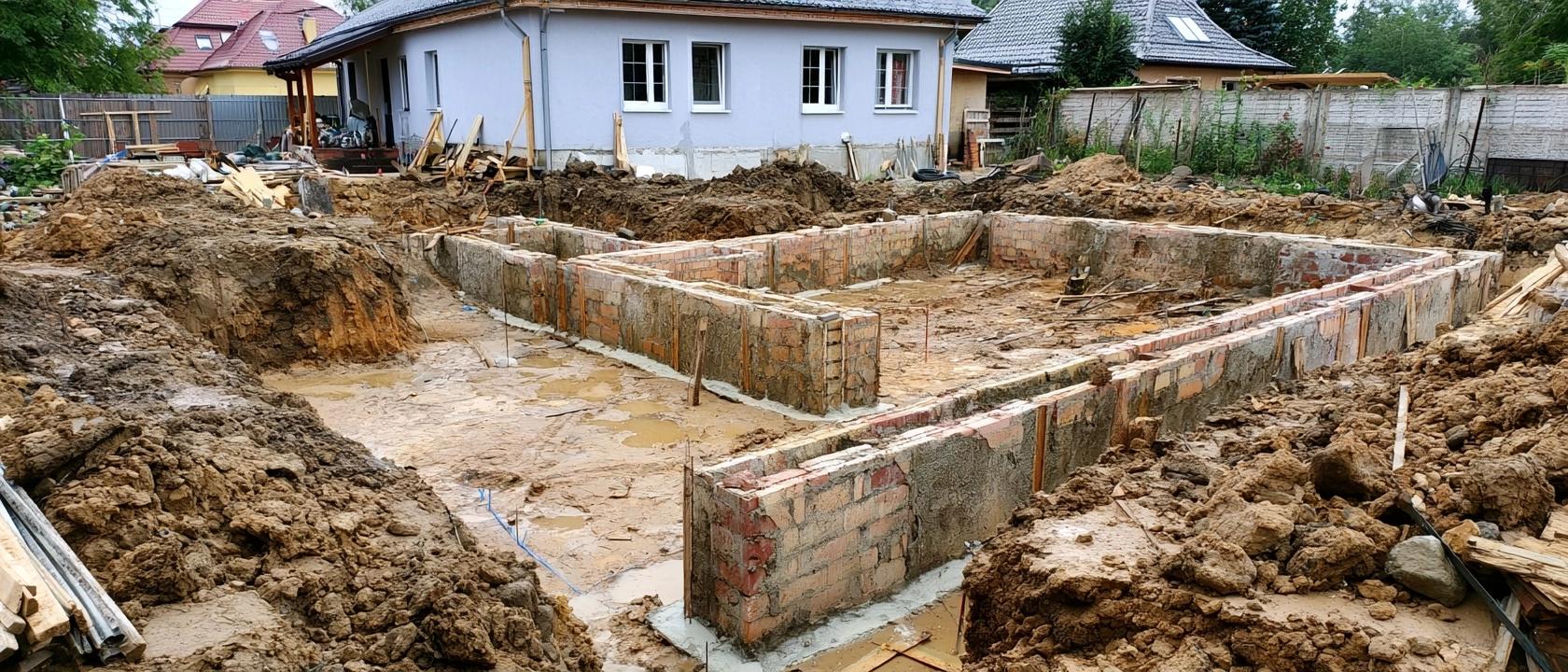 стрічковий фундамент, стрічковий фундамент ціна за метр